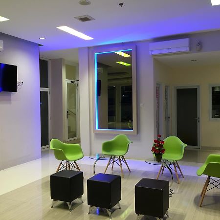 Hotel Msquare Palembang Esterno foto