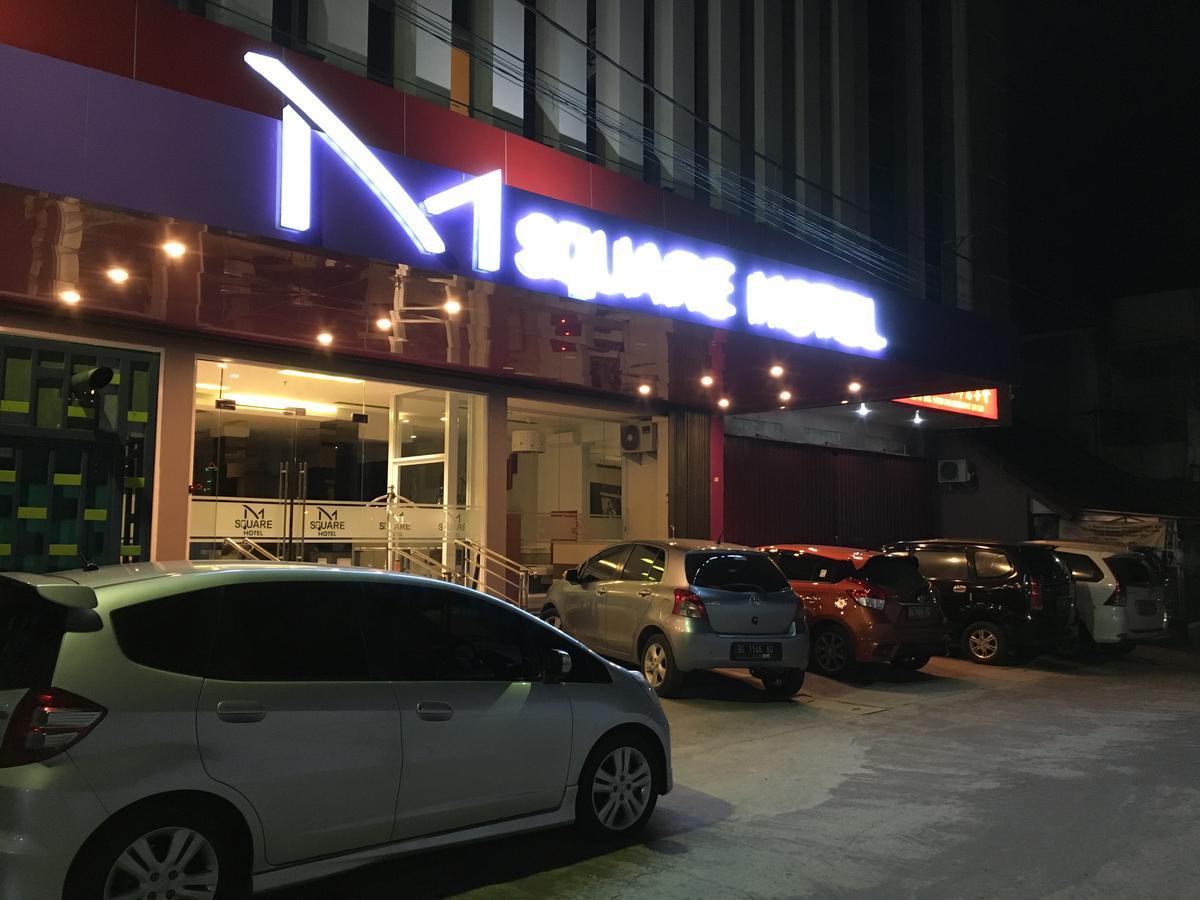 Hotel Msquare Palembang Esterno foto