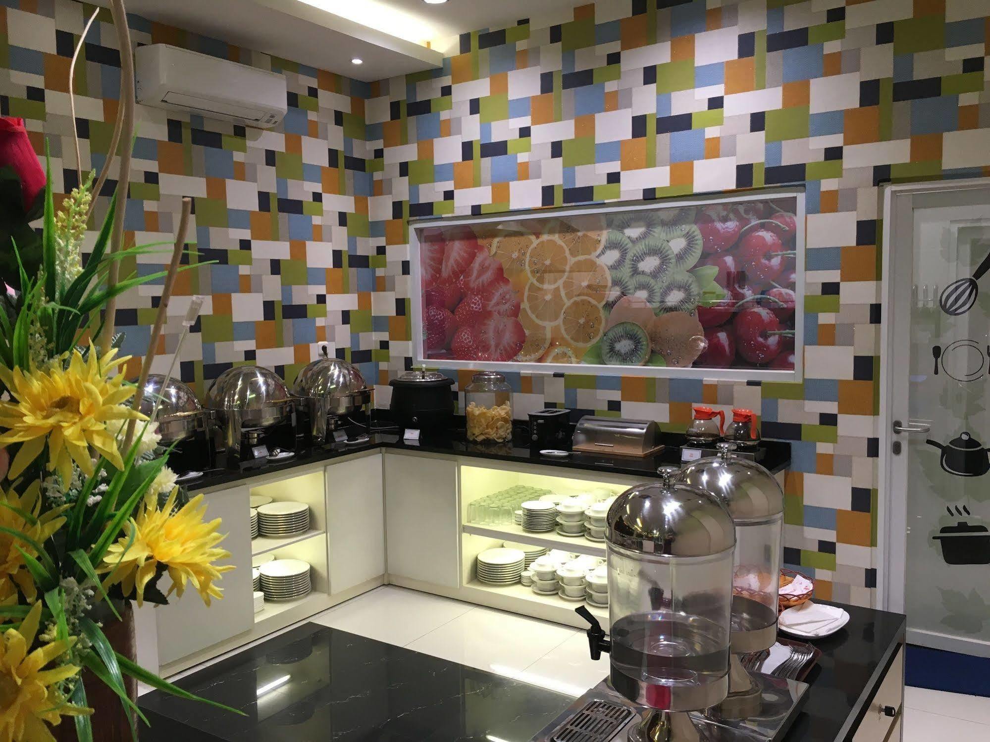 Hotel Msquare Palembang Esterno foto